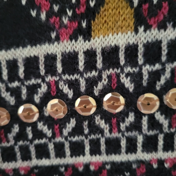 Angel Of The North Shawl - Picture 9 of 12